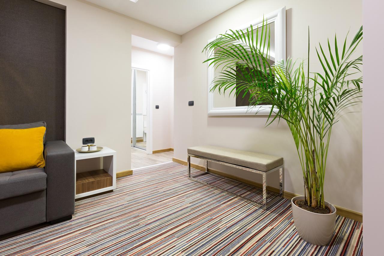 Hotel Tesla - Smart Stay Garni Belgrad Exterior foto