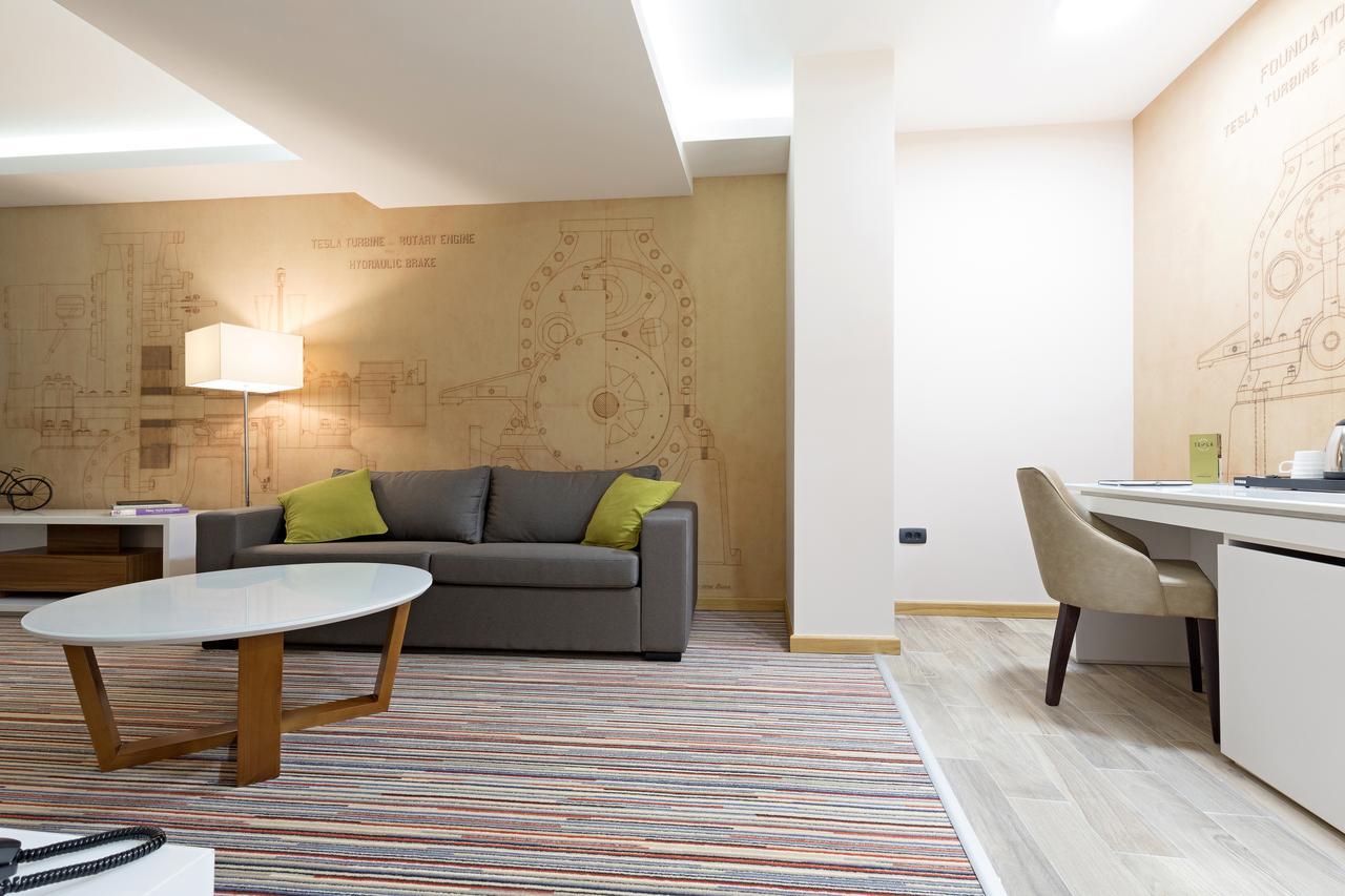 Hotel Tesla - Smart Stay Garni Belgrad Exterior foto